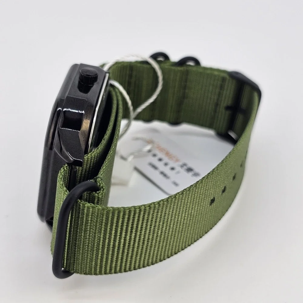Men's Watch 42MM Black Dial Black Case‎ Date Army Green Canvas Band New Battery